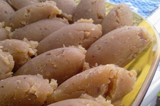 Un Helvası Oktay Usta Tarifi ve Malzemeleri Un Helvası Oktay Usta Tarifi ve Malzemeleri