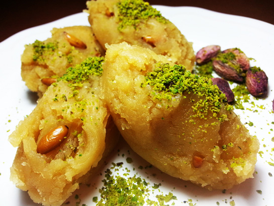 Fıstıklı Un Helvası Tarifi ve Malzemeleri