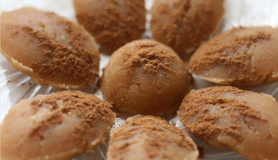 Sütlü Un Helvası Tarifi ve Malzemeleri