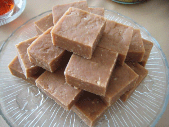 Un Helvası Çeşitleri Tarifleri ve Malzemeleri